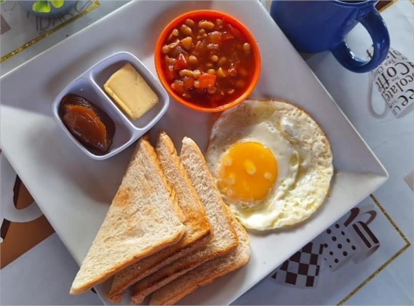 Хостел Rainbow Bed N Bfast Пантай-Сенанг Экстерьер фото